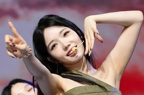 Cựu 'thần tượng' thú nhận: 'Vay 58 triệu đồng từ thẻ tín dụng rồi nợ nần chồng chất'