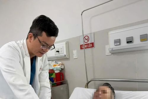 Báo động đỏ toàn viện cứu sống bệnh nhân vỡ u gan, suy thận cấp