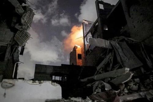 Israel tiếp tục không kích Lebanon và Gaza, nhiều người thiệt mạng