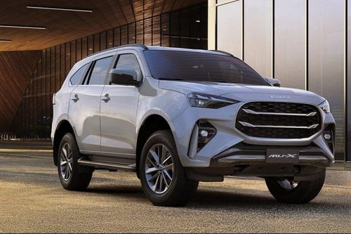 Top 10 xe ô tô bán chậm nhất tháng 9/2026 tại Việt Nam: Isuzu mu-X tiếp tục đội sổ