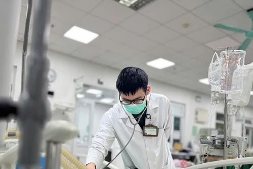 Cúm A chỉ sốt 38 độ, người bệnh vẫn suy hô hấp nặng