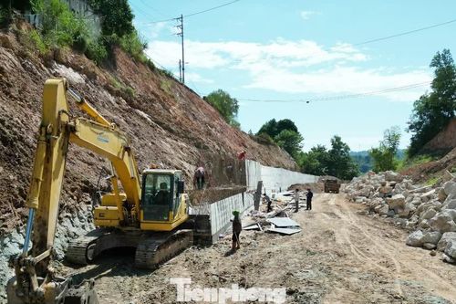 Hạn chót hoàn thành sửa chữa, thông đường tránh trung tâm Cao Bằng