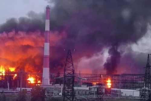 Những đòn hiểm của Ukraine gây chao đảo ngành lọc dầu Nga