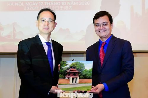 Phát triển sâu sắc, thực chất và hiệu quả hợp tác thanh niên Việt - Trung