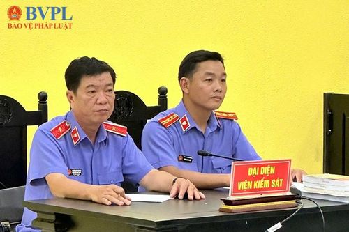 Phó Viện trưởng VKSND tỉnh Cà Mau trực tiếp thực hành quyền công tố vụ án giết người