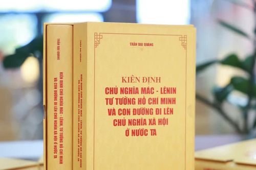 Cuốn sách giàu giá trị lý luận chính trị của cố Chủ tịch nước Trần Đại Quang