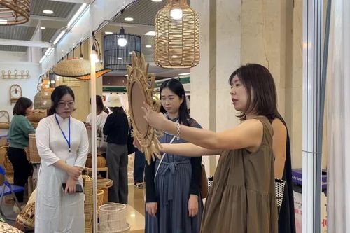 Hướng đi nào cho các sản phẩm thủ công mỹ nghệ trong thời kỳ chuyển đổi số?