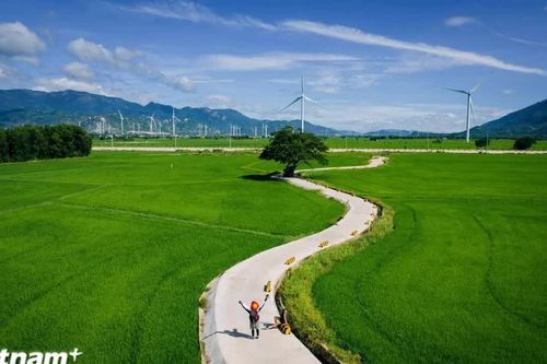 Ra mắt tour xuyên Việt lạ lùng: Khách có thể chọn điểm lên đường rồi... bỏ dở