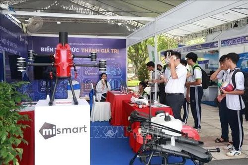 Mở hướng phát triển mới cho kinh tế tầm thấp theo Kết luận 99-KL/TW của Bộ Chính trị