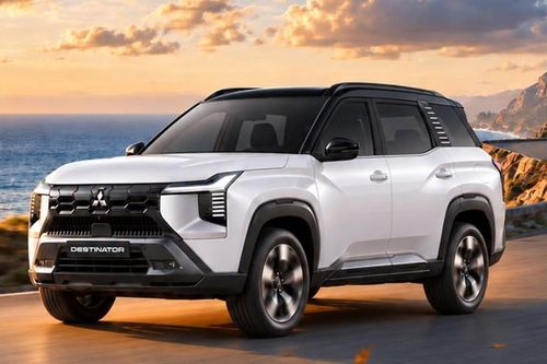 Mitsubishi Destinator cán mốc 10.000 xe: Sức bật từ phân khúc SUV cỡ C động cơ đốt trong