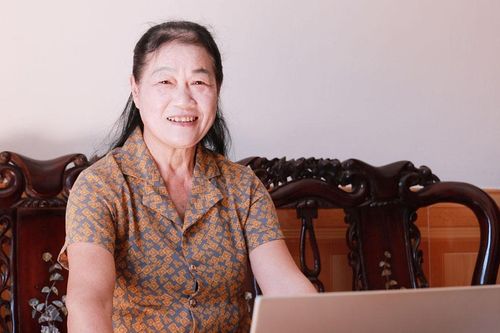 Gắng sức làm việc có lợi cho dân