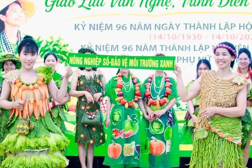 Hội Nông dân và Hội LHPN phường Thống Nhất tổ chức hoạt động kỷ niệm ngày truyền thống