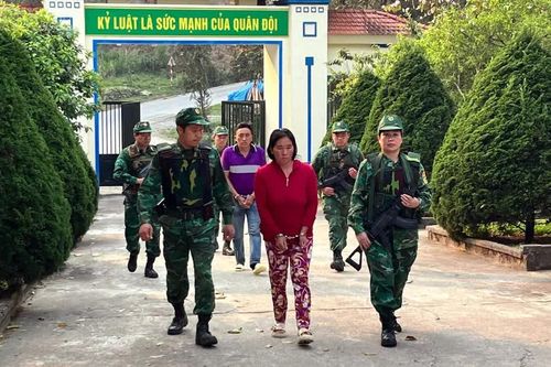 Bộ đội Biên phòng Lào Cai chung sức xây dựng xã, phường không ma túy