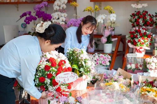 Hoa Lâm Đồng tìm cơ hội từ thị trường trực tuyến