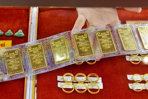 Giá vàng tiếp đà tăng