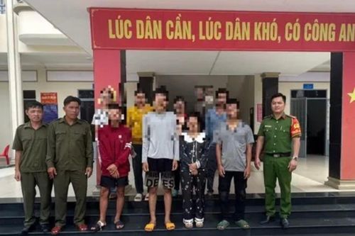 Tây Ninh: Ngăn 4 người bị dụ sang Campuchia làm việc