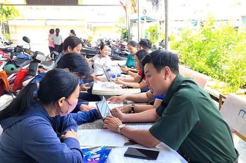 TP.HCM: Số hóa thủ tục, đưa dịch vụ công đến tận nhà