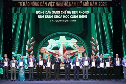 Vinh danh 96 Nông dân Việt Nam xuất sắc thời kỳ Đổi mới