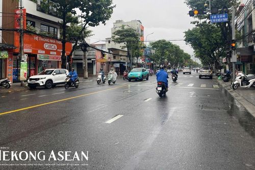 Bắc Bộ duy trì nắng ráo, miền Trung và Nam Bộ tiếp tục mưa dông