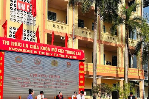 TAND khu vực 6 - Lào Cai tuyên truyền phòng, chống ma túy qua phiên tòa giả định