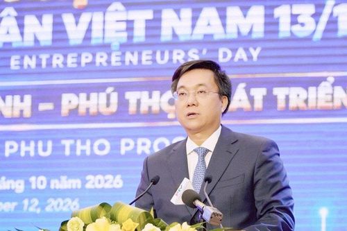 Chủ tịch tỉnh Phú Thọ: Tạo mọi điều kiện để doanh nghiệp phát triển