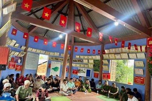 Lan tỏa từ vận động thu hồi vũ khí, vật liệu nổ ở xã miền núi Nam Đông