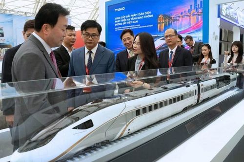 THACO giới thiệu tàu tốc độ cao 370 km/h, hướng tới sản xuất tại Việt Nam