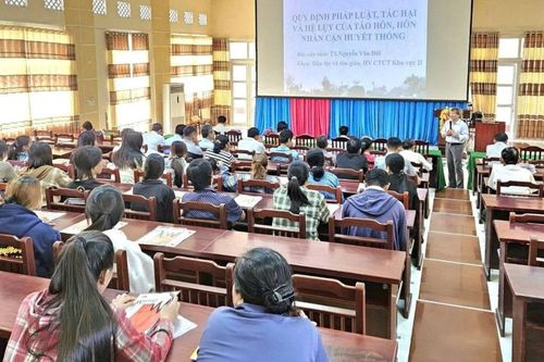 Cần Thơ tập huấn pháp luật cho 1.700 đại biểu vùng dân tộc thiểu số
