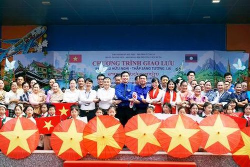 Lan tỏa tình hữu nghị Việt - Lào qua hoạt động Đội và phong trào thiếu nhi