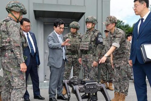 Hàn Quốc khai trương căn cứ chuyển đổi AI đầu tiên của quân đội