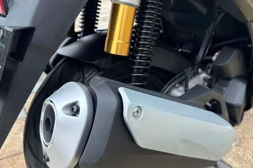 Trang bị vượt trội SH, xe ga Honda động cơ hybrid ví như Forza giá 68 triệu đồng đưa về Việt Nam liệu có đáng tiền?