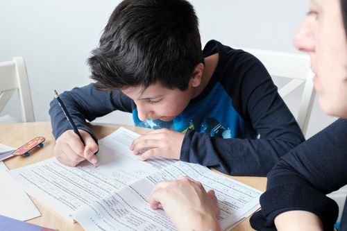 Học sinh Mỹ học thêm kiểu gì?