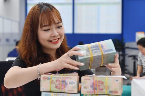 Hủy tạm hoãn xuất cảnh do nợ thuế chỉ mất 3-5 phút
