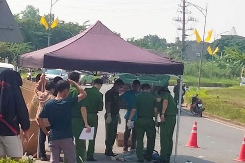 Va chạm giữa xe tải và xe máy khiến một người tử vong tại chỗ