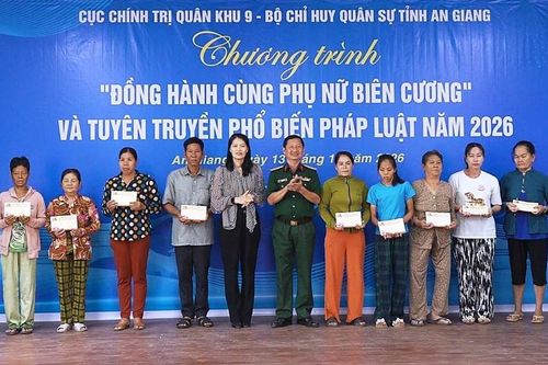 Đồng hành cùng phụ nữ biên cương tại An Giang