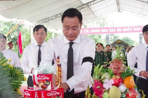 Đà Nẵng truy điệu, an táng 14 hài cốt liệt sĩ tại Nghĩa trang liệt sĩ Hội An