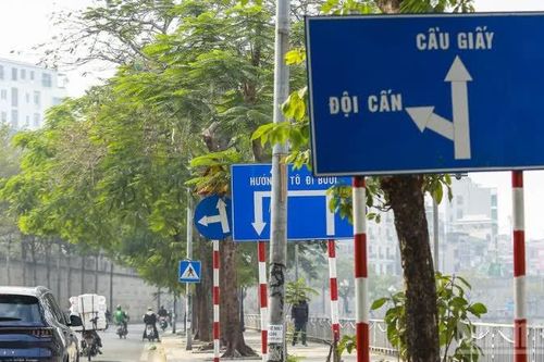 Xử lý hơn 9.000 vị trí bất cập về biển báo giao thông trên cả nước