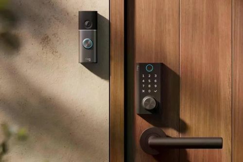 Amazon ra mắt khóa thông minh giải quyết vấn đề hết pin đột ngột