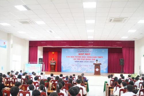 Cần Thơ tập trung bồi dưỡng, tập huấn đội tuyển HS giỏi THPT dự thi cấp quốc gia