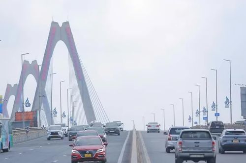 Duy trì khoảng cách an toàn khi lưu thông trên Vành đai 3 và các cầu trọng điểm