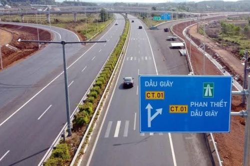 Duy trì tốc độ khai thác tối đa 120km/h trên cao tốc Phan Thiết - Dầu Giây