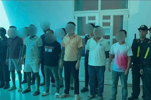 Công an Đồng Nai bắt khẩn cấp 11 đối tượng nhóm biệt danh 'Cọp Đen'