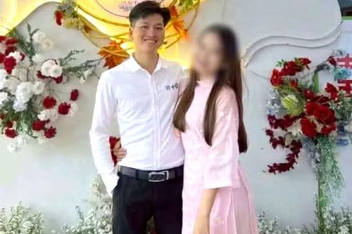 Phá cửa ký túc xá, đối tượng vào phòng đâm chết bạn gái