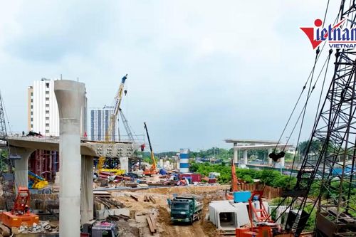 Loạt dự án giao thông trọng điểm ở Hà Nội chậm tiến độ