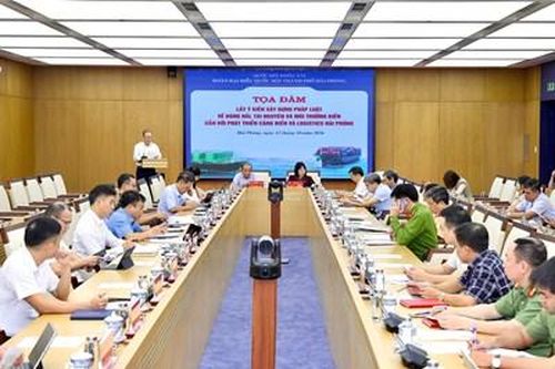 Hải Phòng kiến nghị tháo gỡ vướng mắc cho cảng biển, logistics