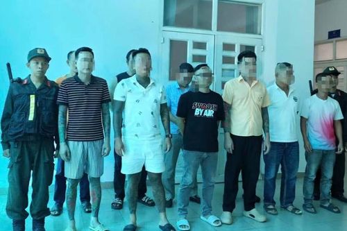 Bắt khẩn cấp nhóm giang hồ mạng 'Cọp Đen' sản xuất video bạo lực