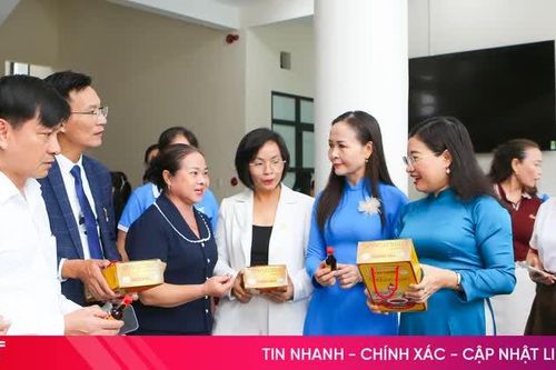 Sôi nổi diễn đàn 'Tháng nghe phụ nữ nói' tại Hà Tĩnh