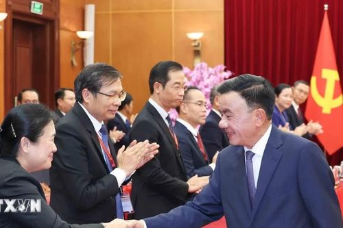 Thường trực Ban Bí thư tiếp Đoàn cán bộ cấp cao Đảng Nhân dân Cách mạng Lào
