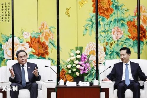 Chủ tịch Quốc hội Trần Thanh Mẫn tiếp Bí thư tỉnh ủy Thiểm Tây