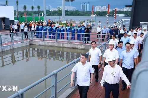 Thủ tướng Lê Minh Hưng kiểm tra hai dự án trọng điểm tại Thành phố Hồ Chí Minh